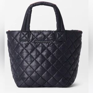 Black Petite Metro Tote Deluxe